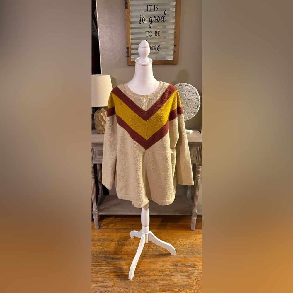 Entro Oversized Chevron Sherpa Pullover Sweater - Small